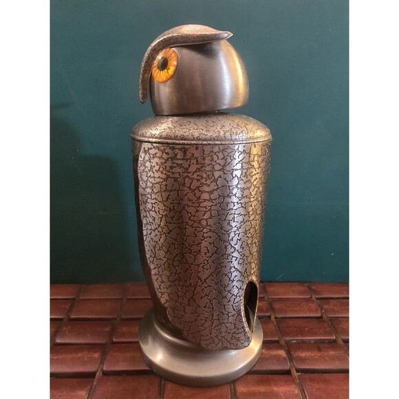 Mid Century Owl Decanter Pewter & Amber Glass 9"x4" Diameter 1 Liter Capacity - Picture 3 of 8